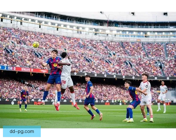 拉菲尼亚单刀挑射助力球队锁定胜局全场精彩瞬间回顾