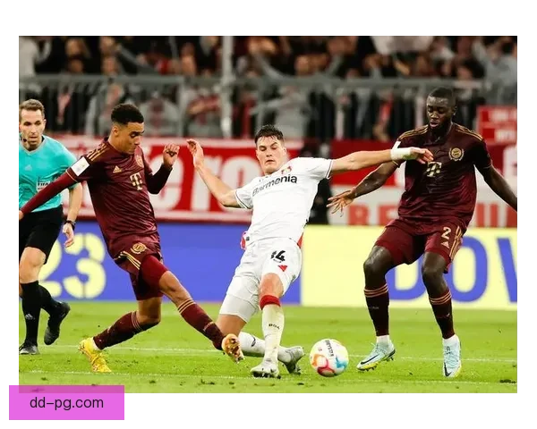 柏林联合主帅发布会呼吁球迷耐心等待球队战绩回升