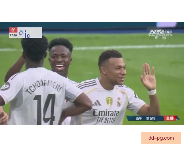 维尼修斯荣膺西甲赛季最佳球员展现非凡实力