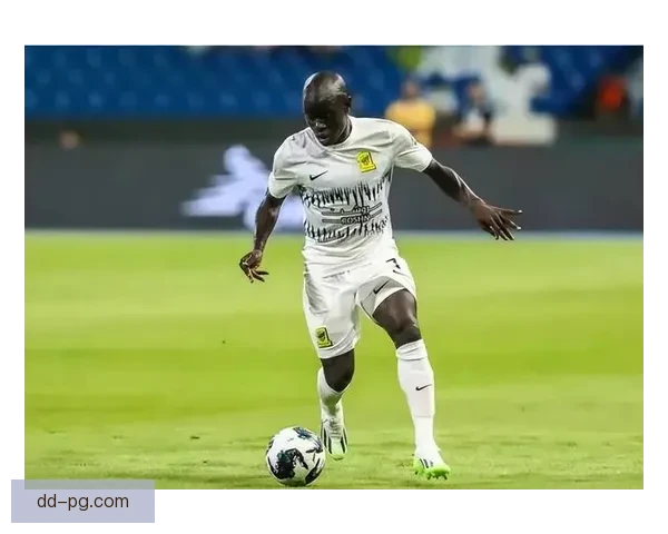 加拉尔多执教吉达联合战绩低迷 无奈黯然辞职结束短暂执教生涯 加拉尔多执教吉达联合战绩低迷 无奈黯然辞职结束短暂执教生涯