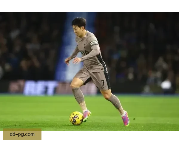 巴黎FC迎来新东家 红牛集团联手阿尔诺家族收购 巴黎FC迎来新东家 红牛集团联手阿尔诺家族收购